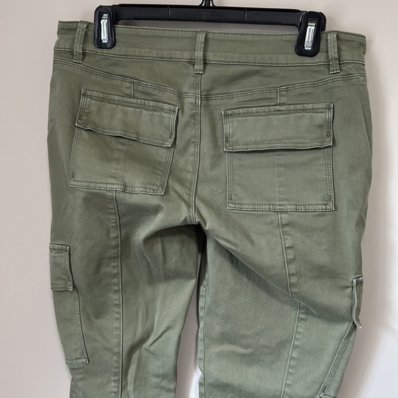 White House Black Market Cargo Skimmer Jeans Olive Green Sz 6 - Picture 10 of 14